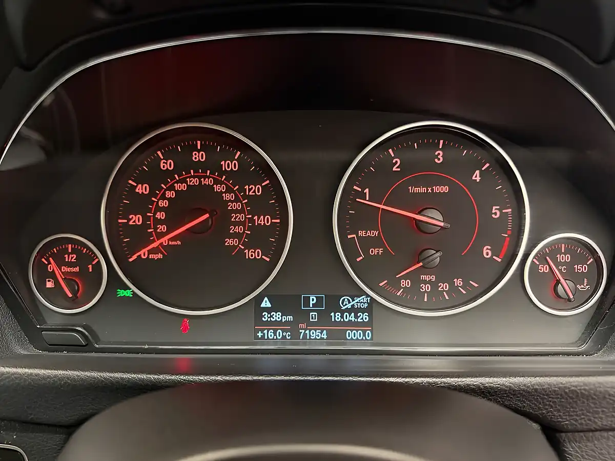 Used 2017 BMW 3 Series M Sport Alpine White - Interior and Exterior details 8