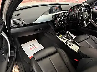 Used 2017 BMW 3 Series M Sport Alpine White - Interior and Exterior details 9
