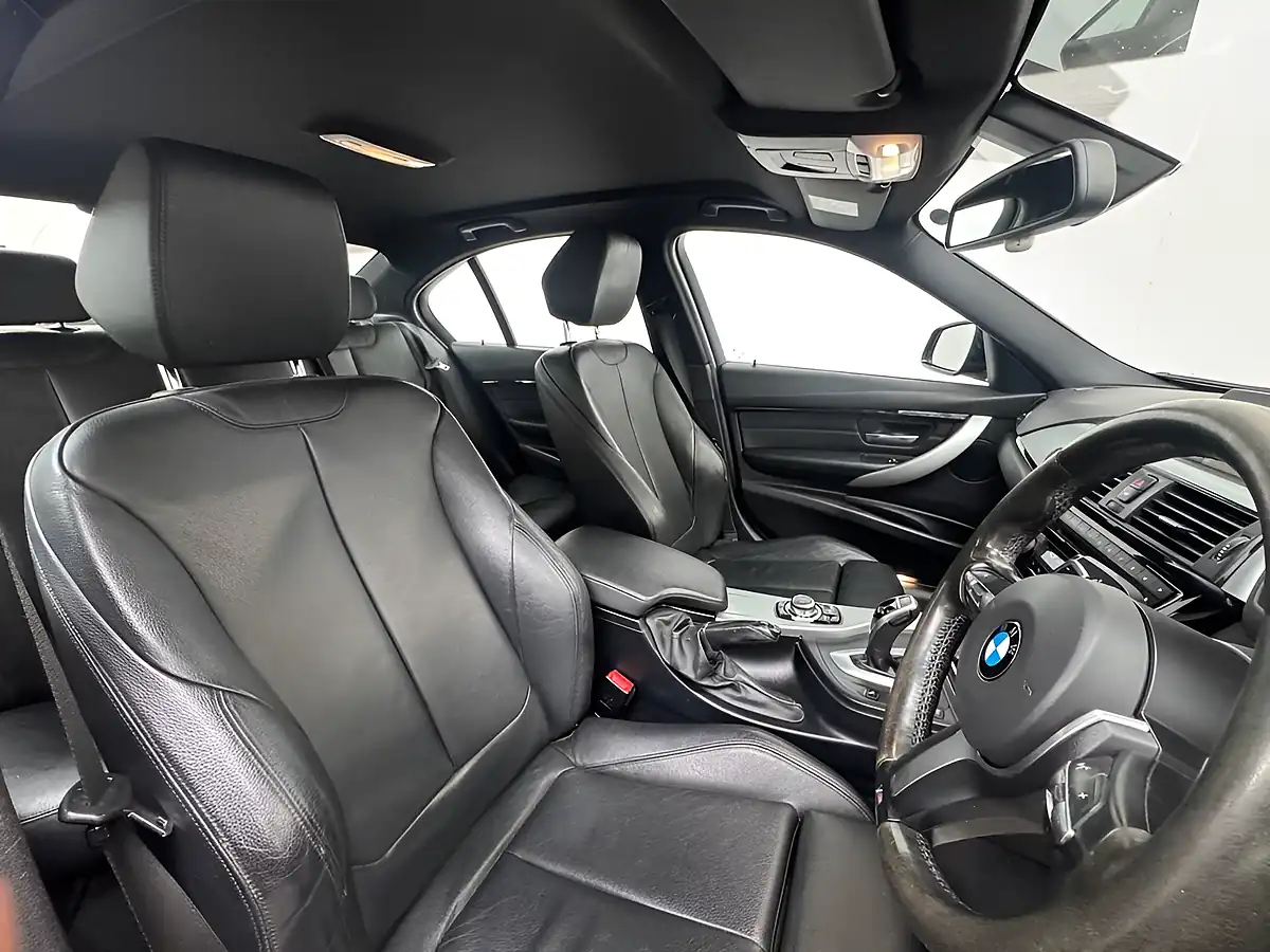 Used 2017 BMW 3 Series M Sport Black - Interior and Exterior details 8