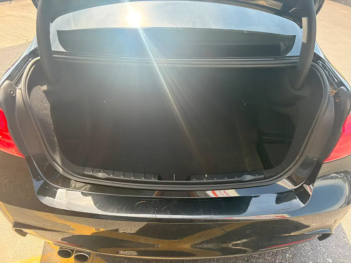 Used 2017 BMW 3 Series M Sport Black - Interior and Exterior details 14