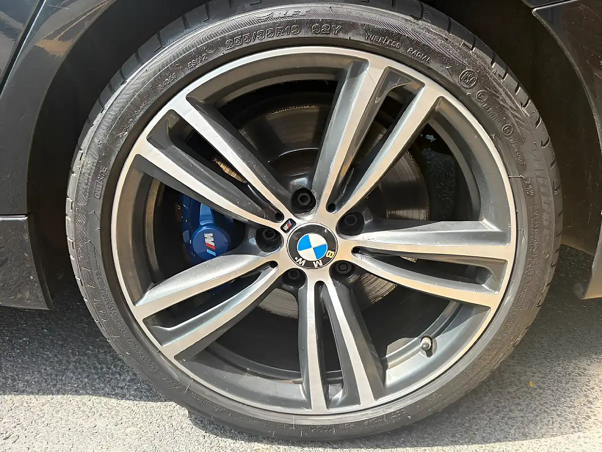 Used 2017 BMW 3 Series M Sport Black - Interior and Exterior details 8