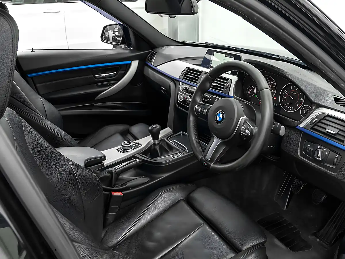 Used 2017 BMW 3 Series M Sport Black Sapphire - Interior and Exterior details 12