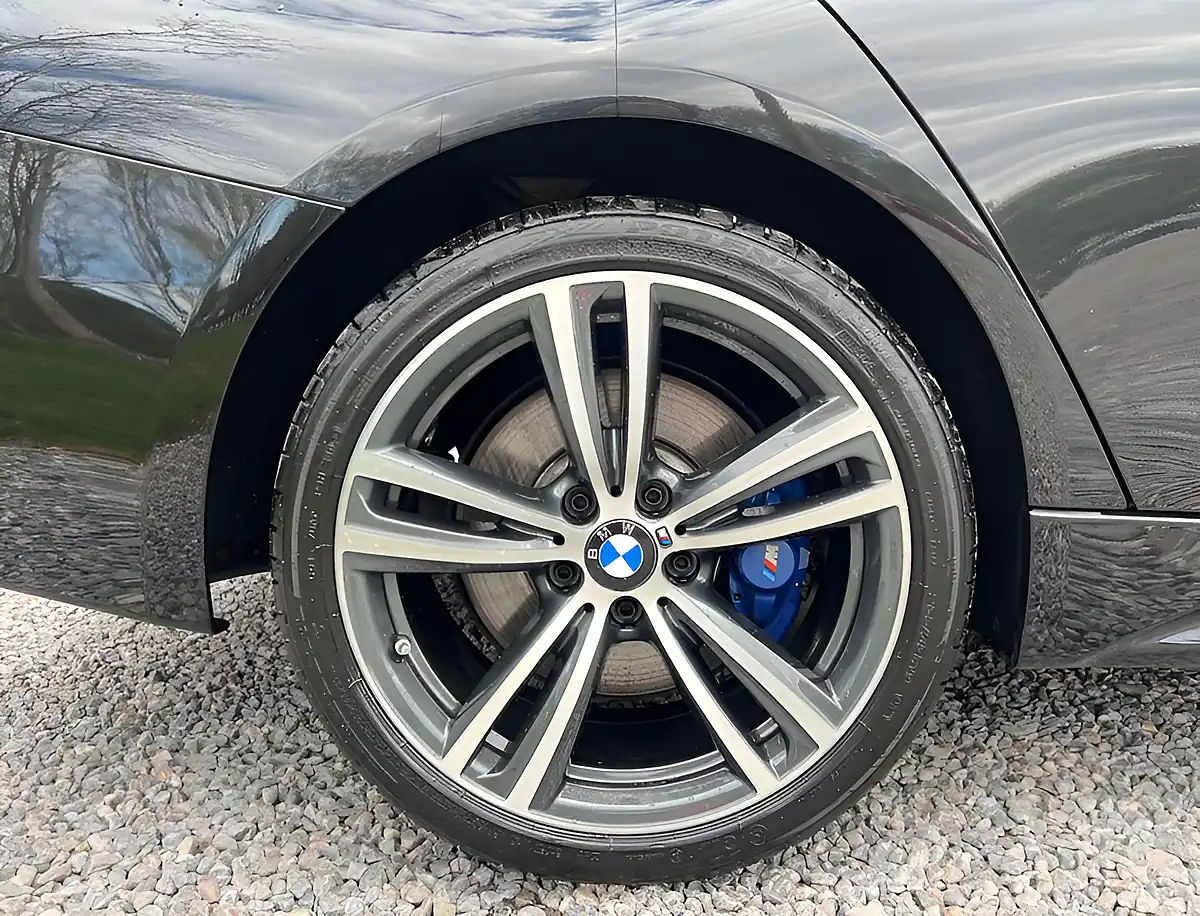Used 2017 BMW 3 Series M Sport Black Sapphire - Interior and Exterior details 10