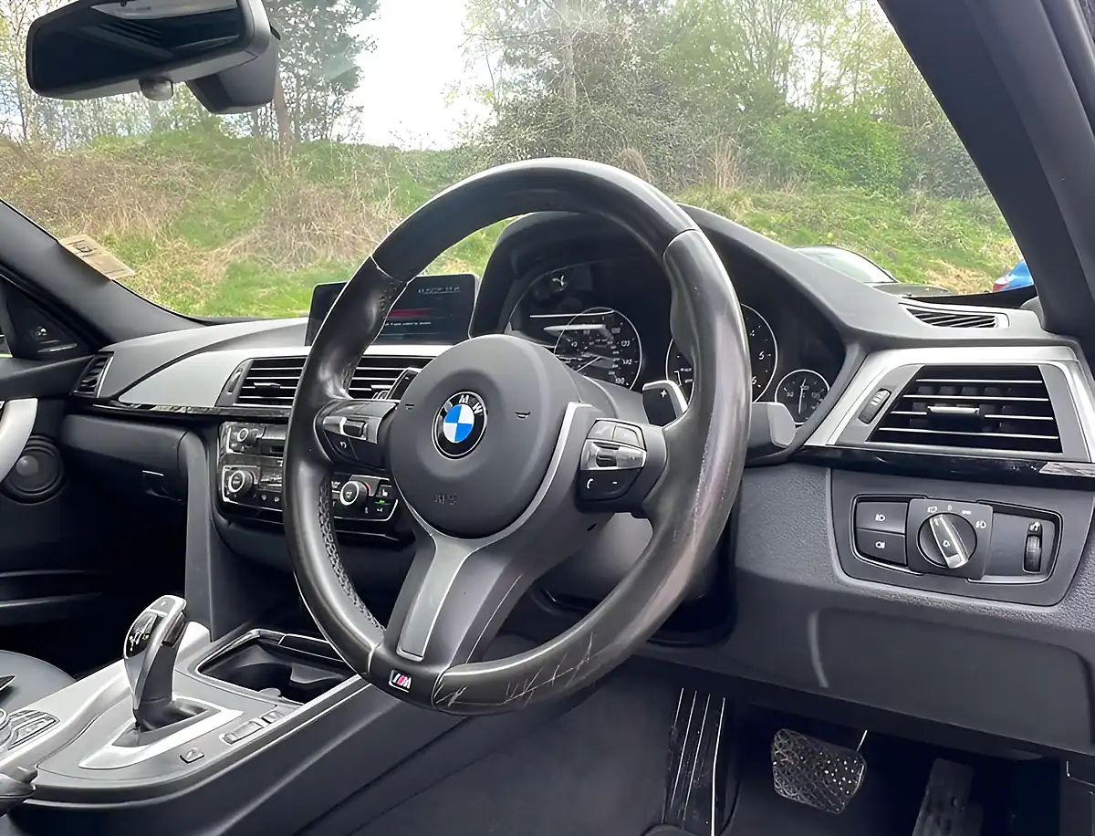 Used 2017 BMW 3 Series M Sport Black Sapphire - Interior and Exterior details 11