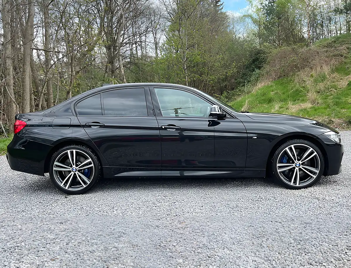 Used 2017 BMW 3 Series M Sport Black Sapphire - Interior and Exterior details 2