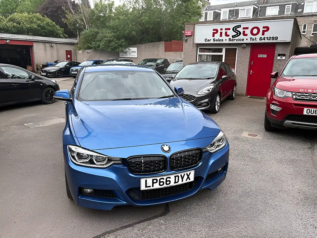 Used 2017 BMW 3 Series M Sport Blue - Interior and Exterior details 3