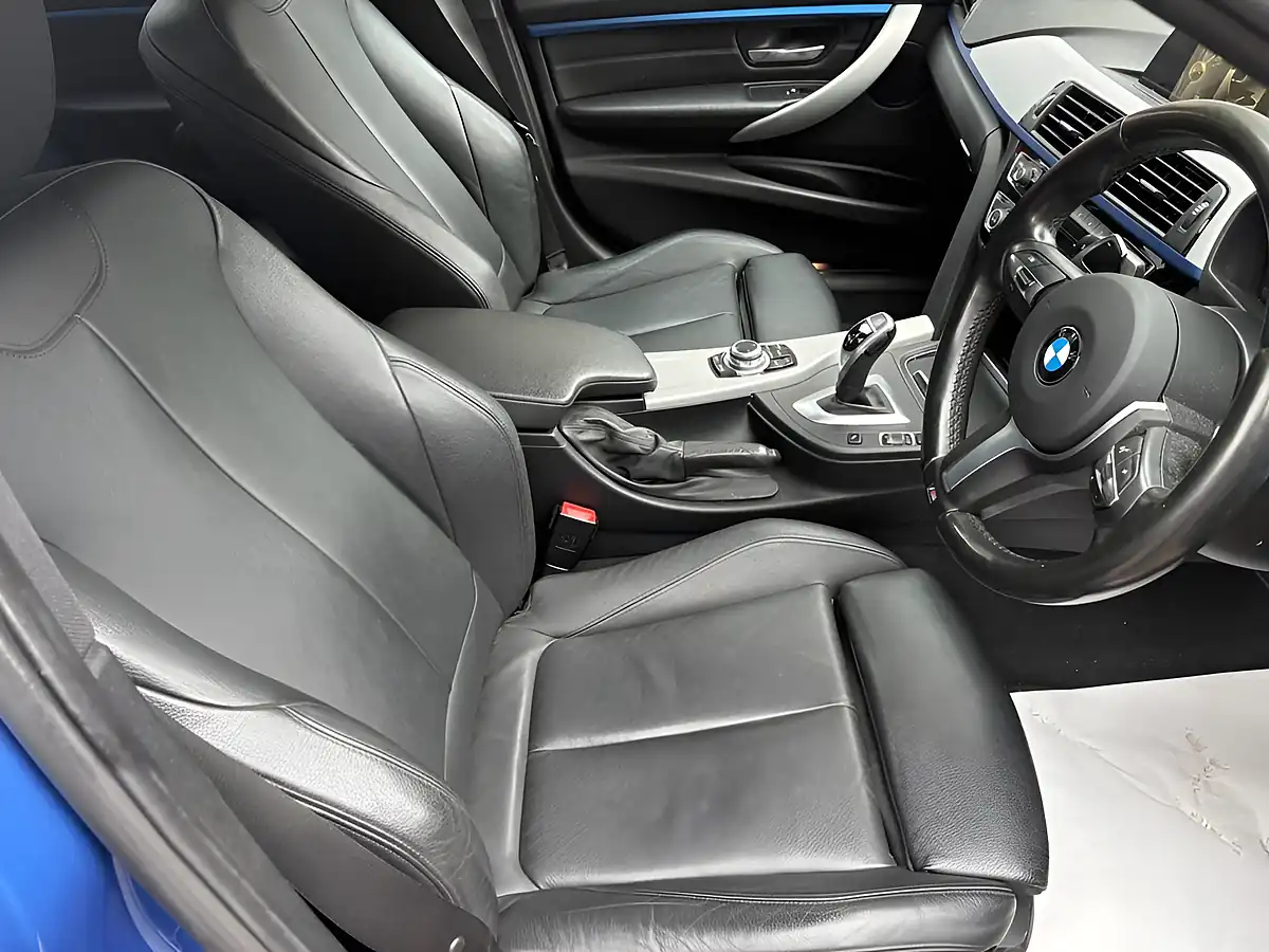 Used 2017 BMW 3 Series M Sport Blue - Interior and Exterior details 8