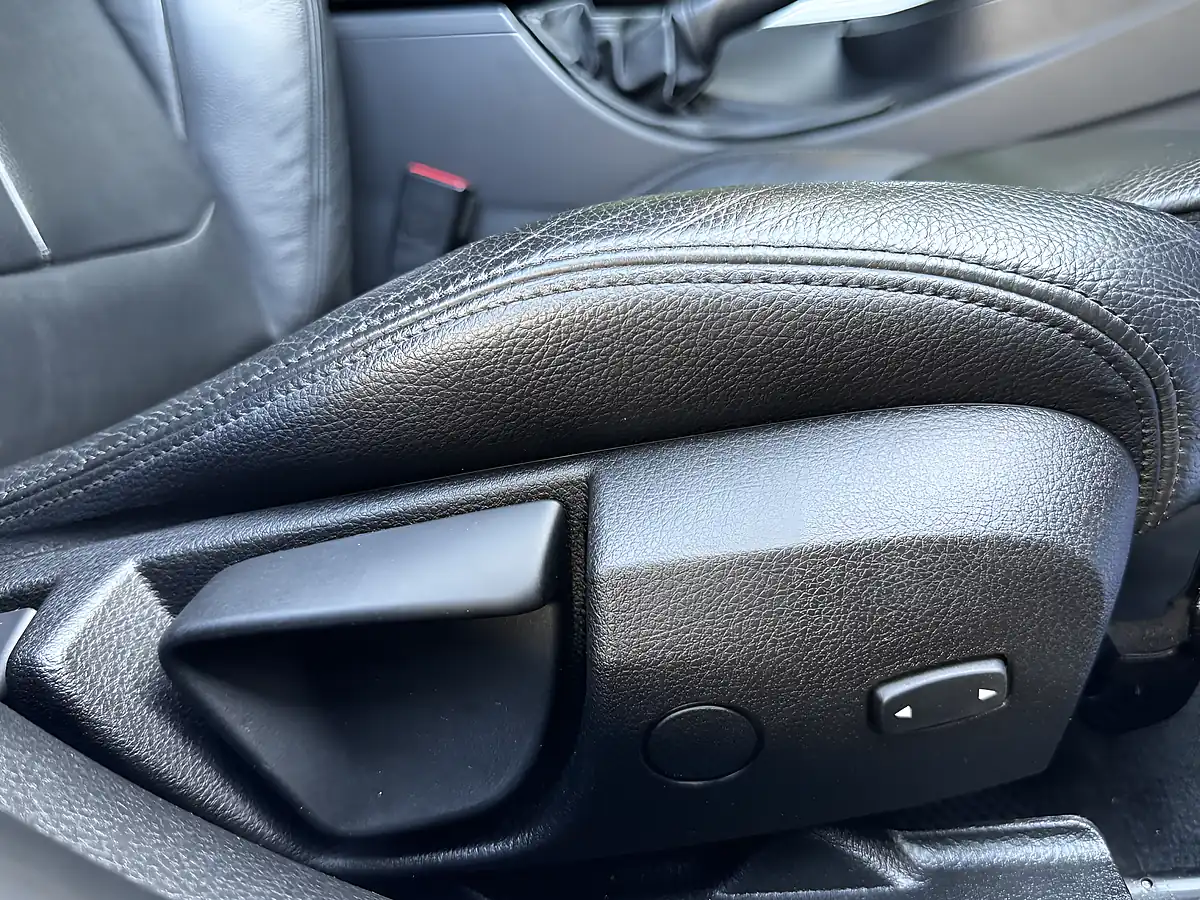 Used 2017 BMW 3 Series M Sport Estoril Blue - Interior and Exterior details 16