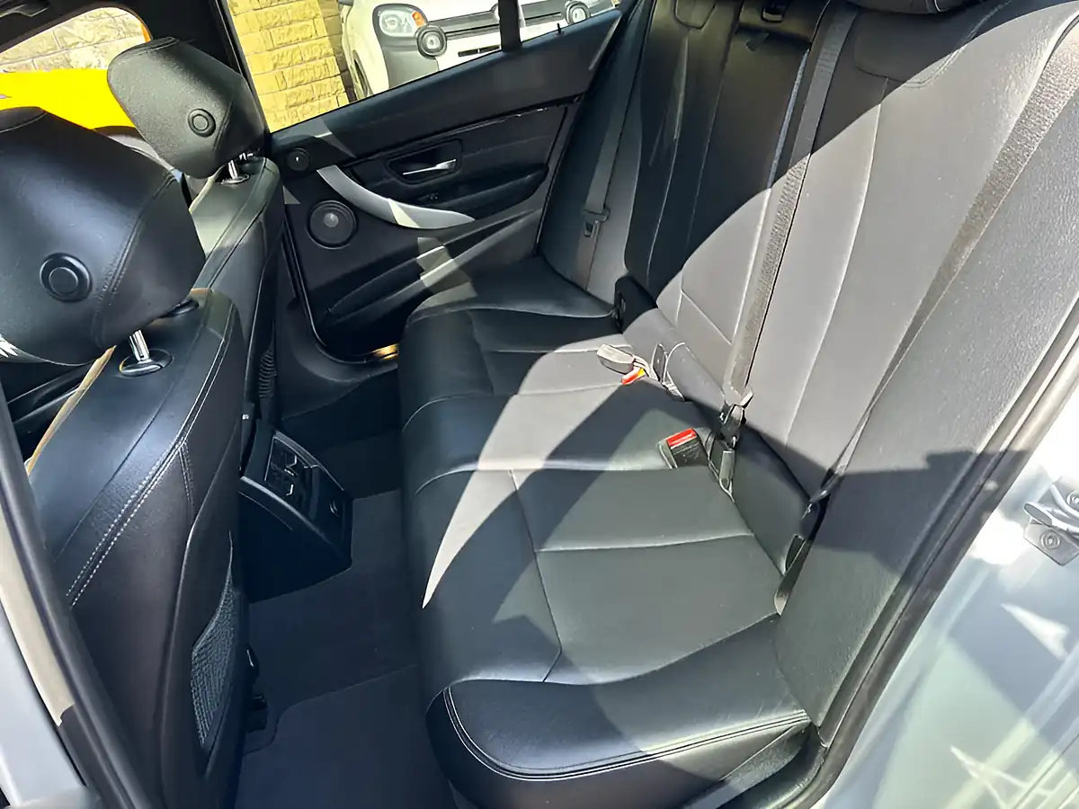 Used 2017 BMW 3 Series M Sport Glacier Silver - Interior and Exterior details 12