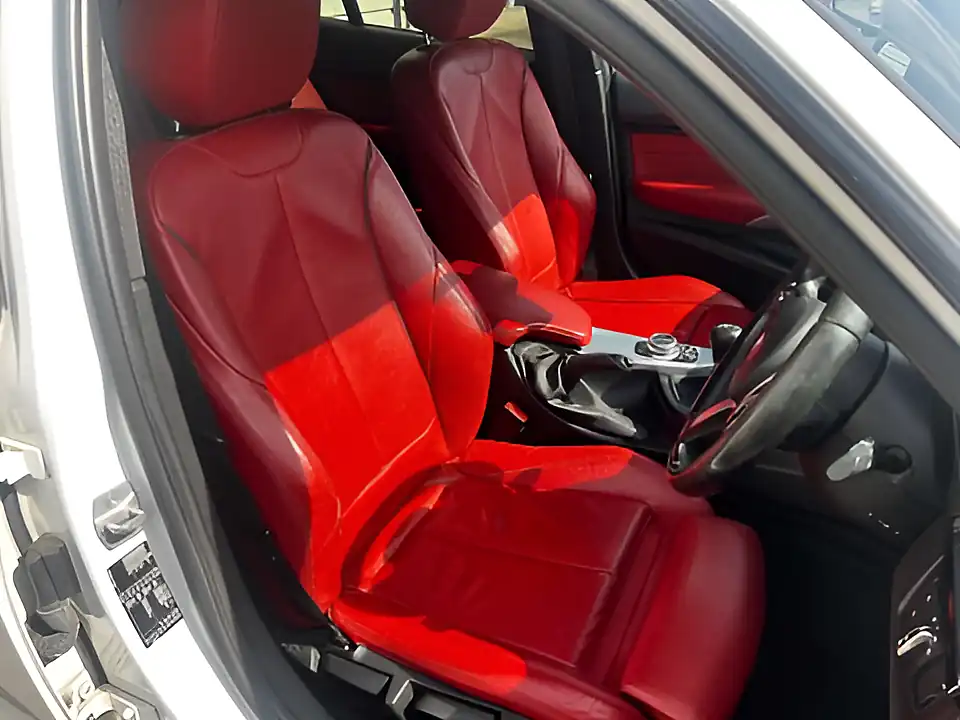 Used 2017 BMW 3 Series M Sport Shadow Edition Alpine White - Interior and Exterior details 12
