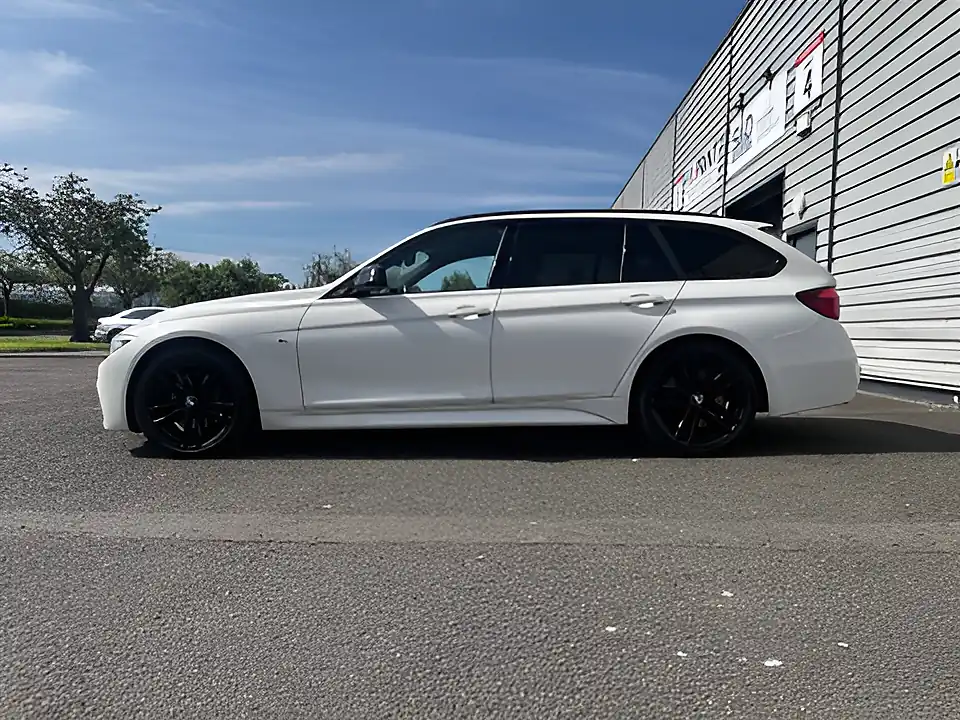 Used 2017 BMW 3 Series M Sport Shadow Edition Alpine White - Interior and Exterior details 2