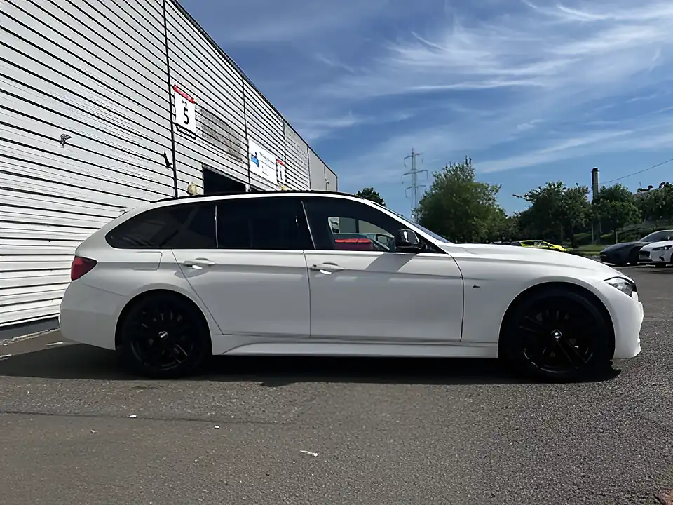 Used 2017 BMW 3 Series M Sport Shadow Edition Alpine White - Interior and Exterior details 6