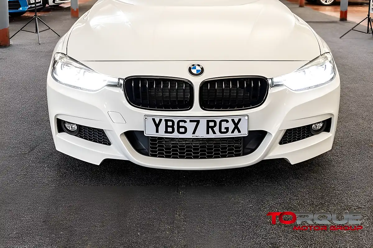 Used 2017 BMW 3 Series M Sport Shadow Edition Alpine White - Interior and Exterior details 20