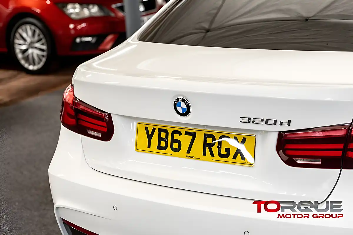 Used 2017 BMW 3 Series M Sport Shadow Edition Alpine White - Interior and Exterior details 9