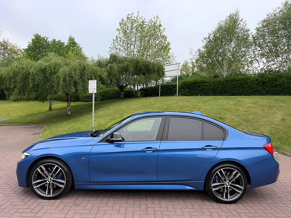 Used 2017 BMW 3 Series M Sport Shadow Edition Blue - Interior and Exterior details 8