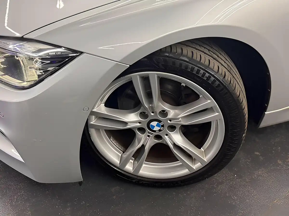 Used 2017 BMW 3 Series M Sport Silver - Interior and Exterior details 9