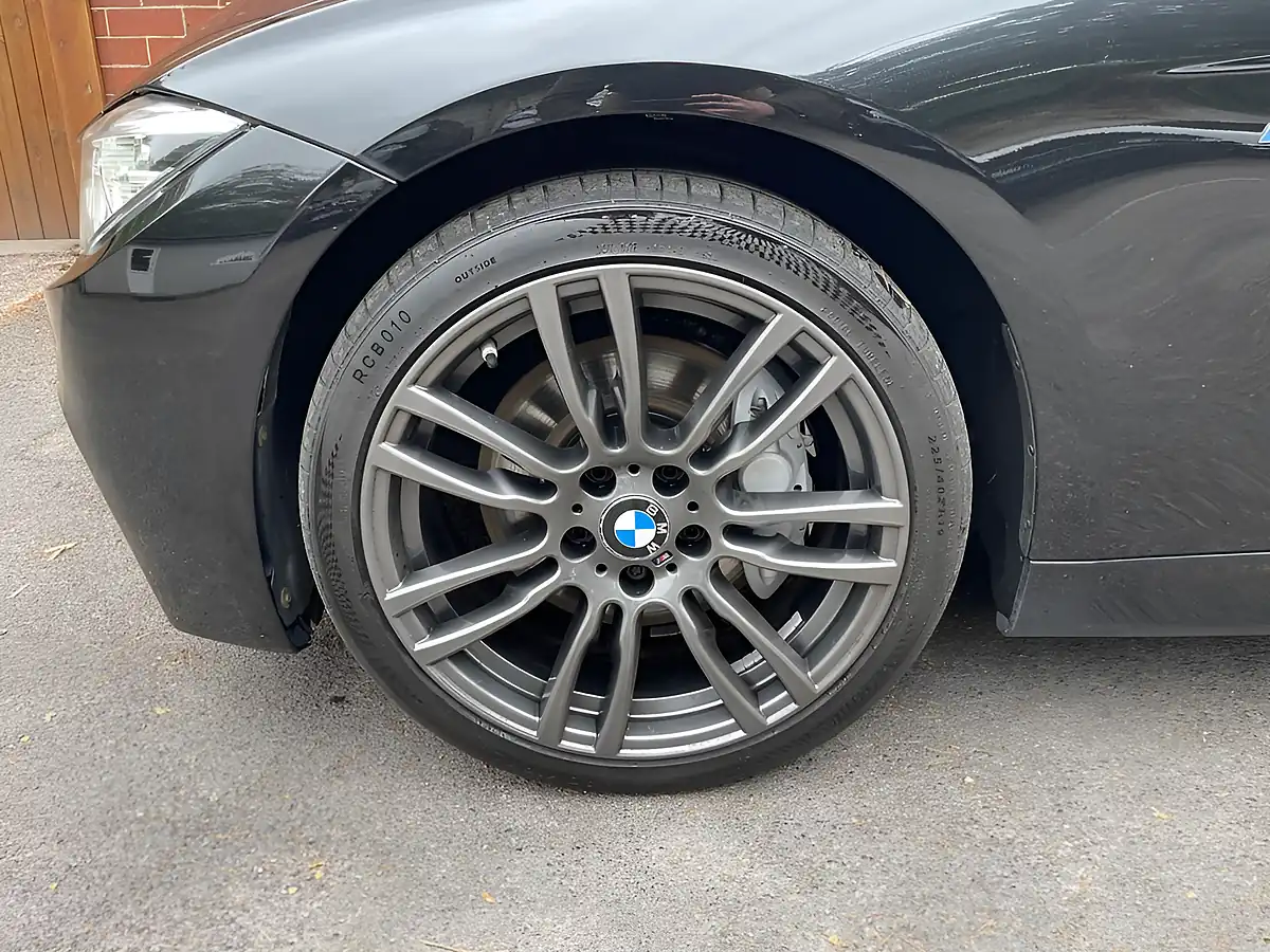 Used 2017 BMW 3 Series M Sport Touring Black - Interior and Exterior details 9