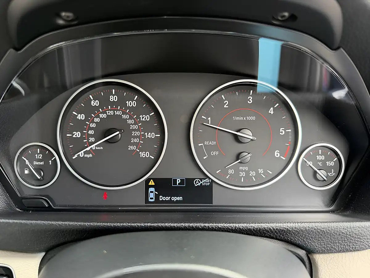 Used 2017 BMW 3 Series M Sport Touring Blue - Interior and Exterior details 16