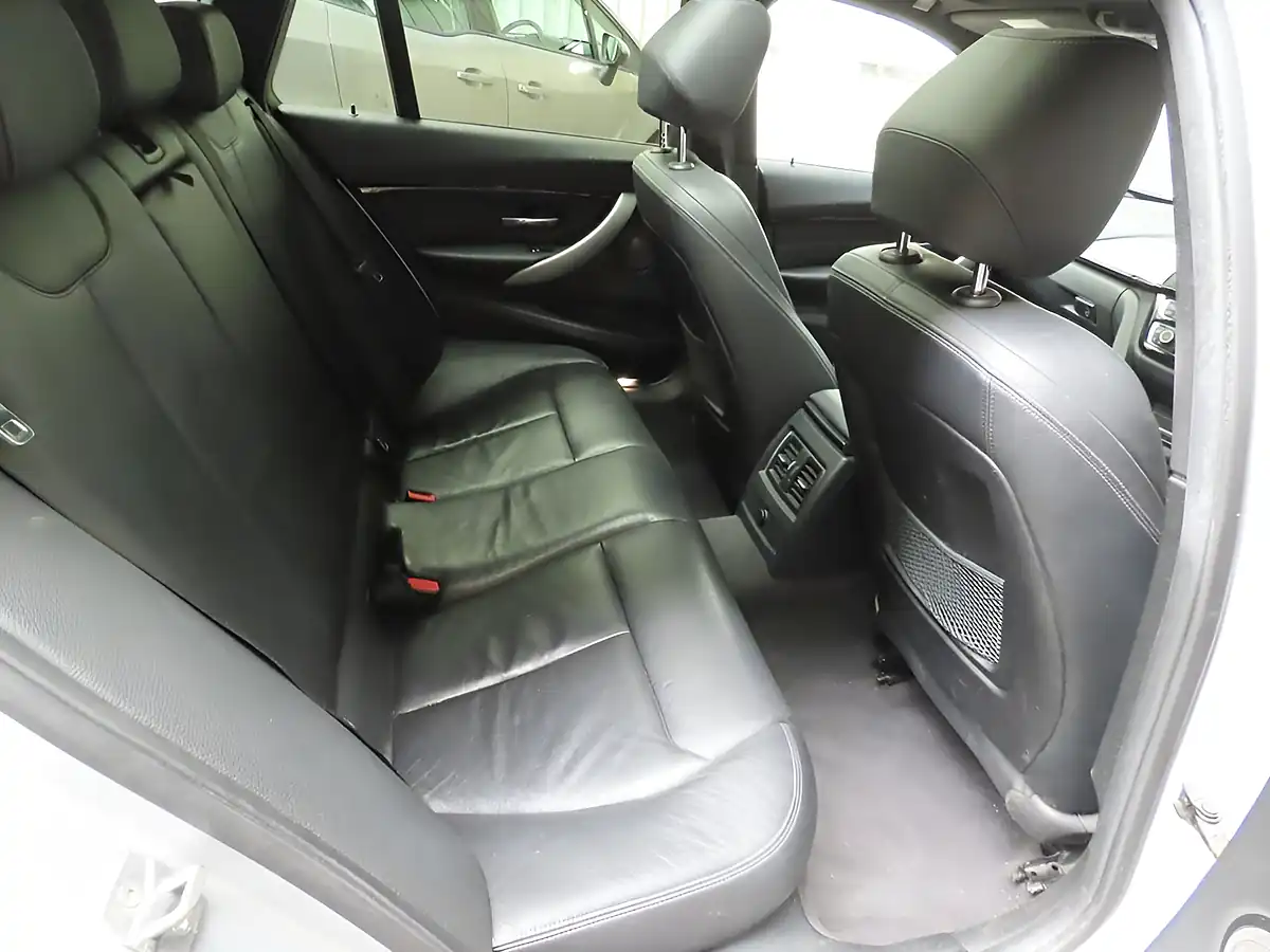 Used 2017 BMW 3 Series M Sport Touring Silver - Interior and Exterior details 5