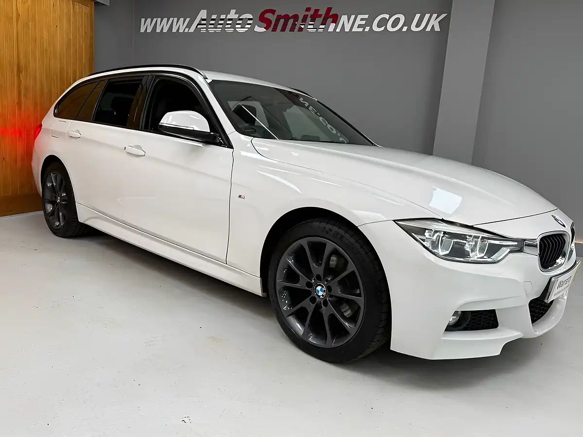 Used 2017 BMW 3 Series M Sport Touring White - Interior and Exterior details 12