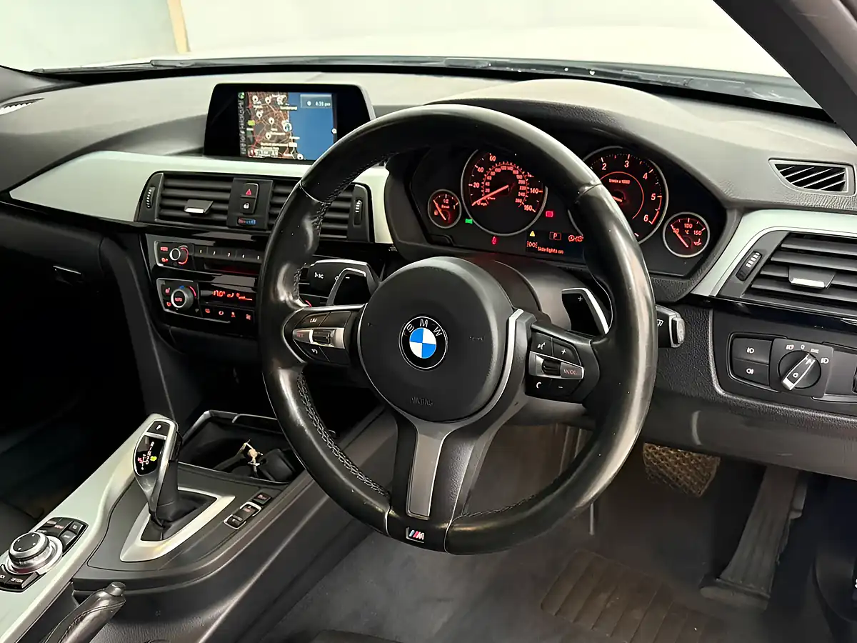 Used 2017 BMW 3 Series M Sport Touring White - Interior and Exterior details 13