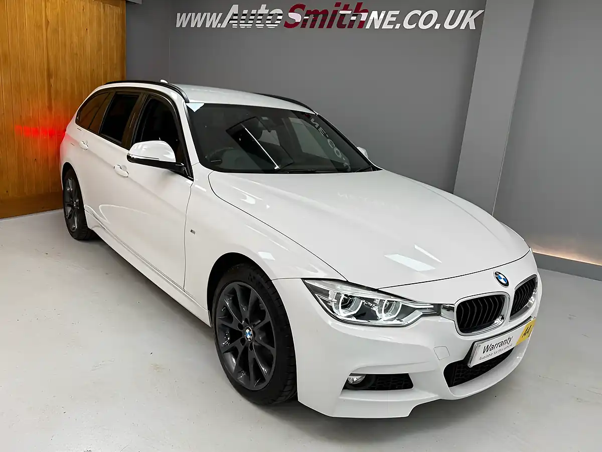 Used 2017 BMW 3 Series M Sport Touring White - Interior and Exterior details 9
