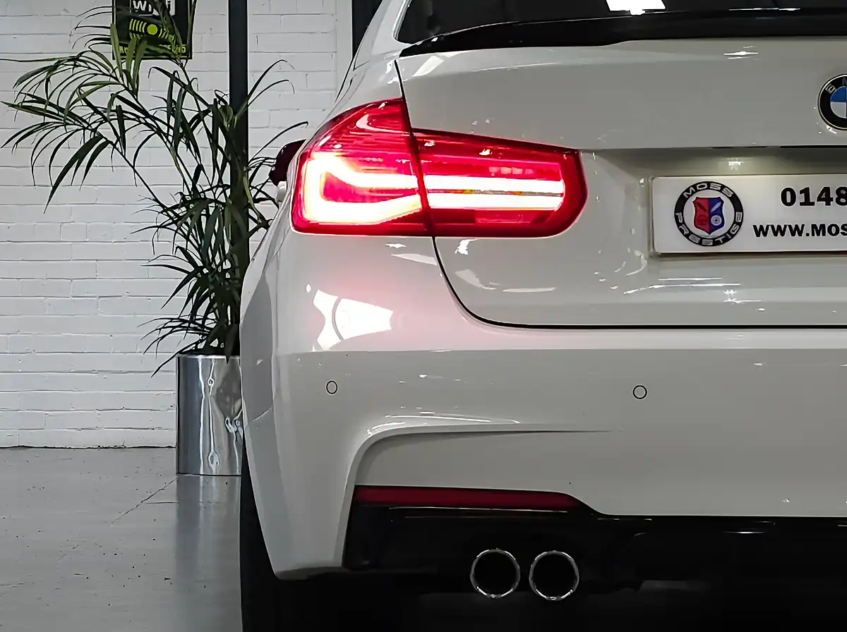 Used 2017 BMW 3 Series M Sport White - Interior and Exterior details 18
