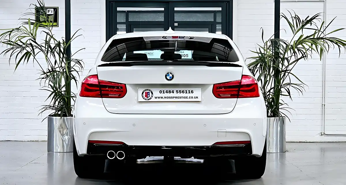 Used 2017 BMW 3 Series M Sport White - Interior and Exterior details 7