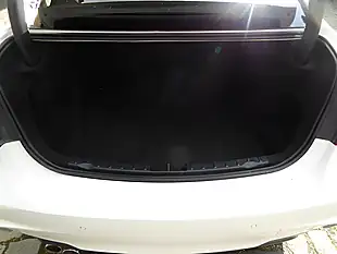 Used 2017 BMW 3 Series M Sport White - Interior and Exterior details 18