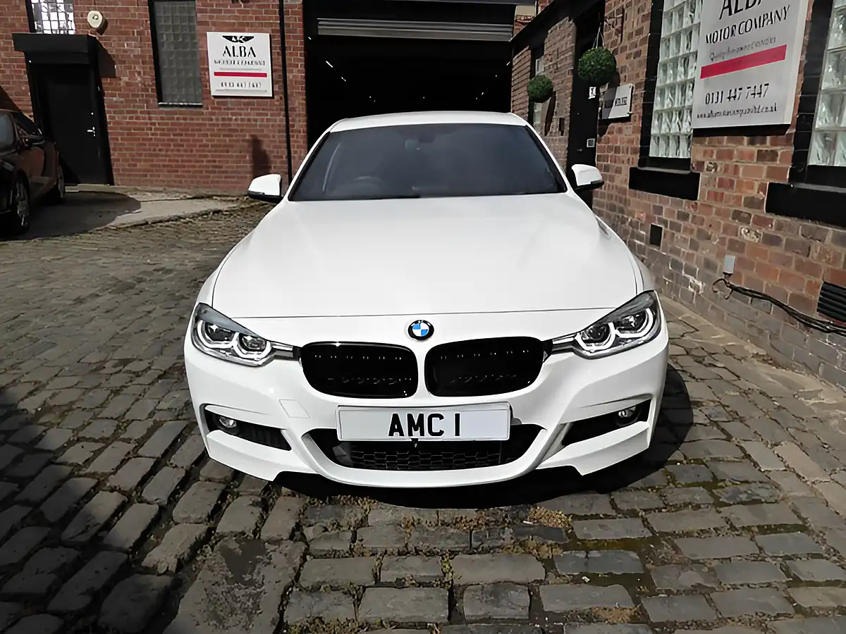 Used 2017 BMW 3 Series M Sport White - Interior and Exterior details 2