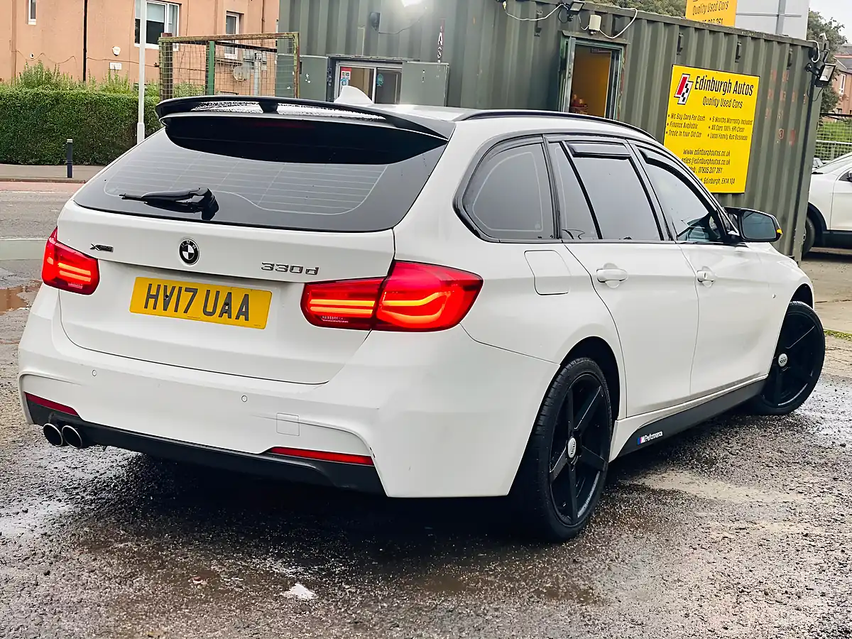 Used 2017 BMW 3 Series M Sport White - Interior and Exterior details 9