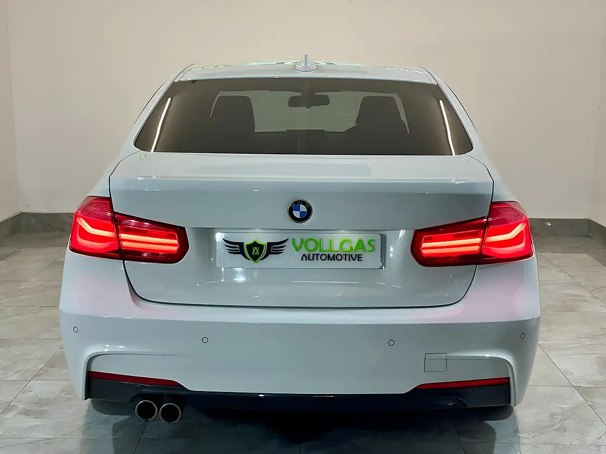 Used 2017 BMW 3 Series M Sport White - Interior and Exterior details 19