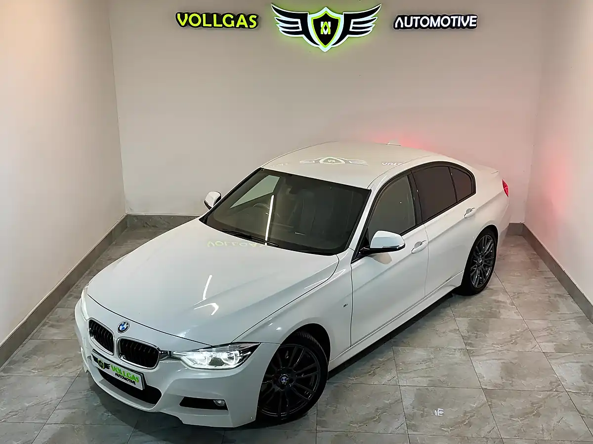 Used 2017 BMW 3 Series M Sport White - Interior and Exterior details 3