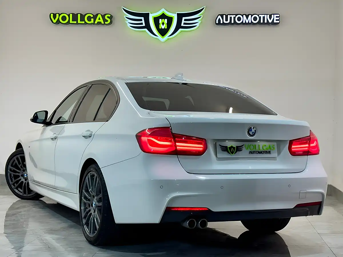 Used 2017 BMW 3 Series M Sport White - Interior and Exterior details 9