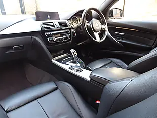 Used 2017 BMW 3 Series M Sport White - Interior and Exterior details 11