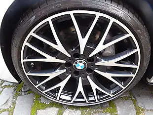 Used 2017 BMW 3 Series M Sport White - Interior and Exterior details 8