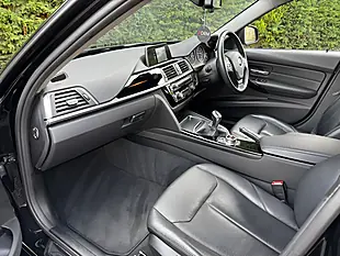 Used 2017 BMW 3 Series Se Black - Interior and Exterior details 17