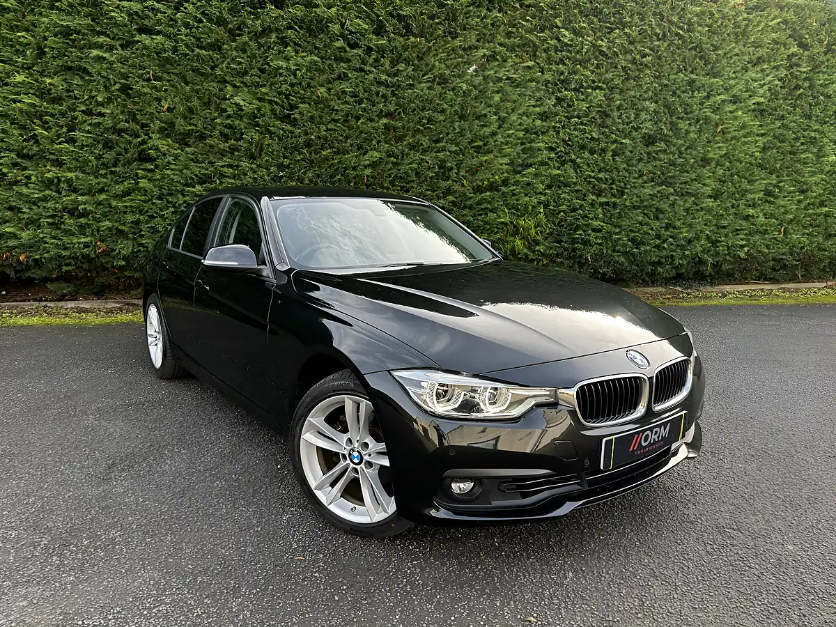 Used 2017 BMW 3 Series Se Black - Interior and Exterior details 2