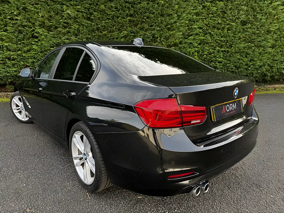 Used 2017 BMW 3 Series Se Black - Interior and Exterior details 7