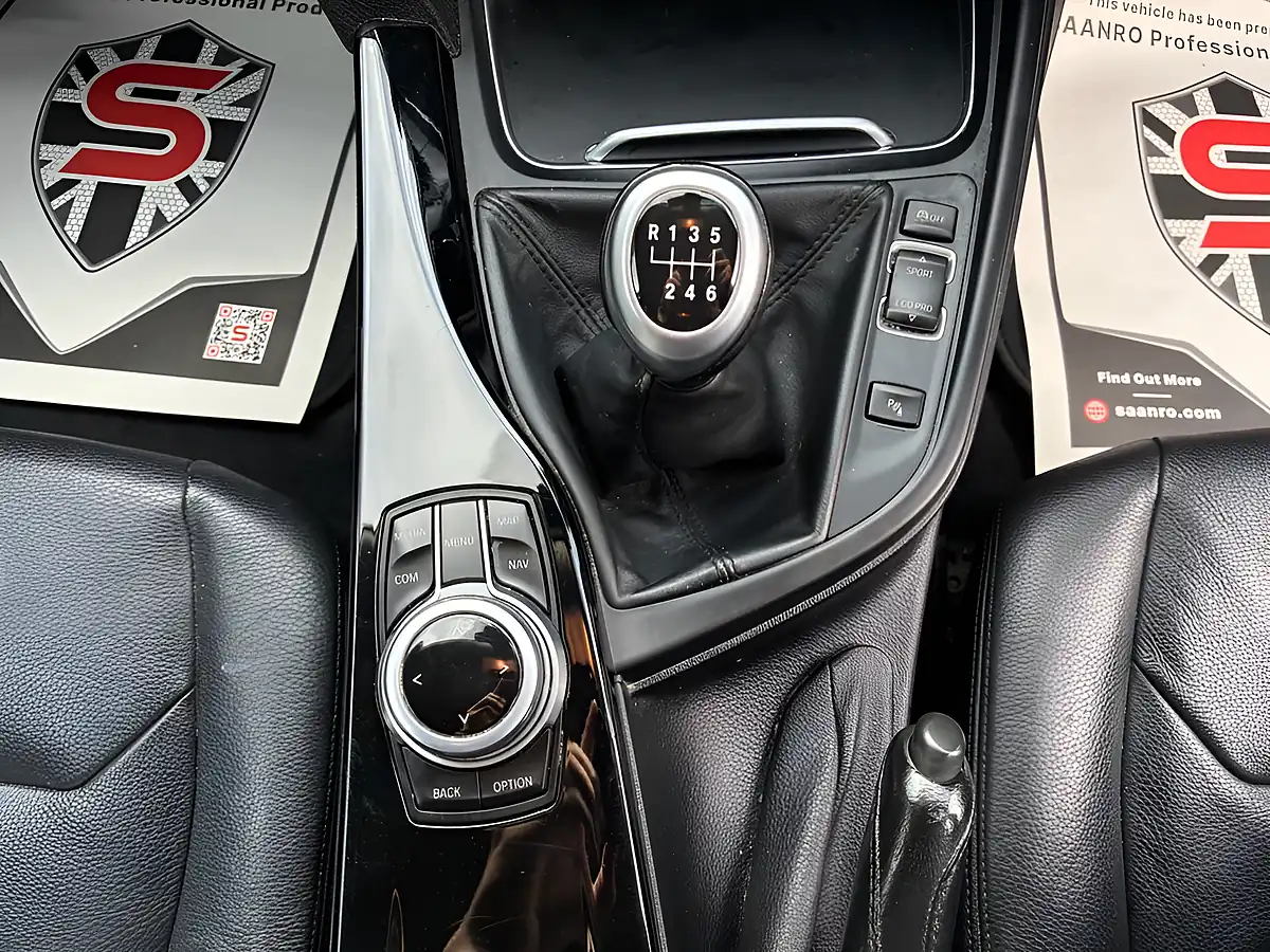 Used 2017 BMW 3 Series Se Blue - Interior and Exterior details 14