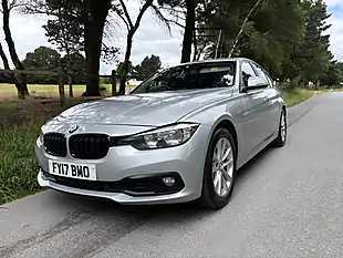 Used 2017 BMW 3 Series Se Silver - Interior and Exterior details 12