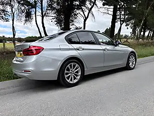 Used 2017 BMW 3 Series Se Silver - Interior and Exterior details 6