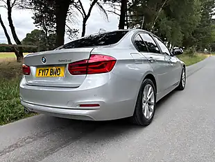 Used 2017 BMW 3 Series Se Silver - Interior and Exterior details 7