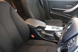 Used 2017 BMW 3 Series Se Touring Blue - Interior and Exterior details 16