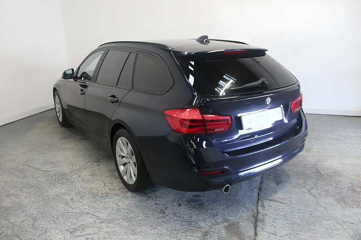 Used 2017 BMW 3 Series Se Touring Blue - Interior and Exterior details 5