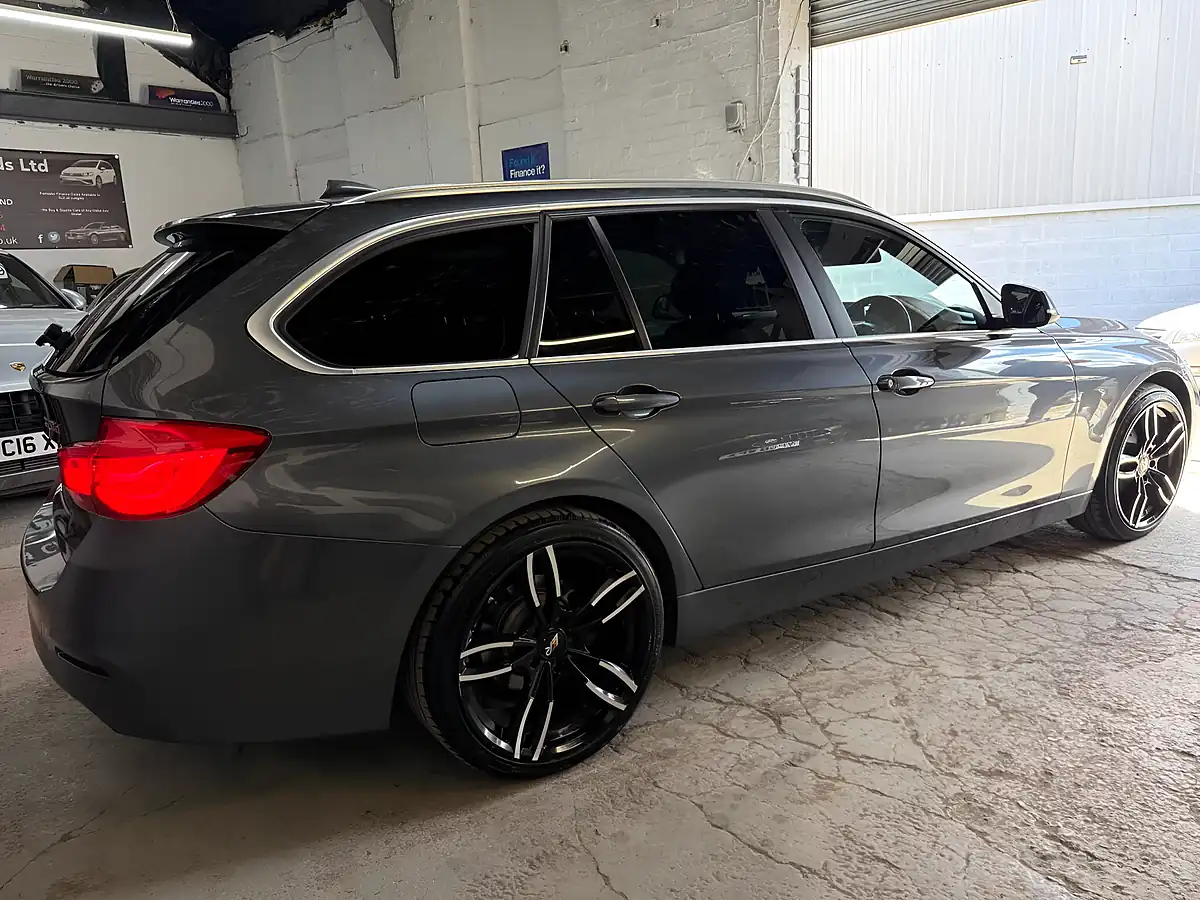 Used 2017 BMW 3 Series Se Touring Grey - Interior and Exterior details 10