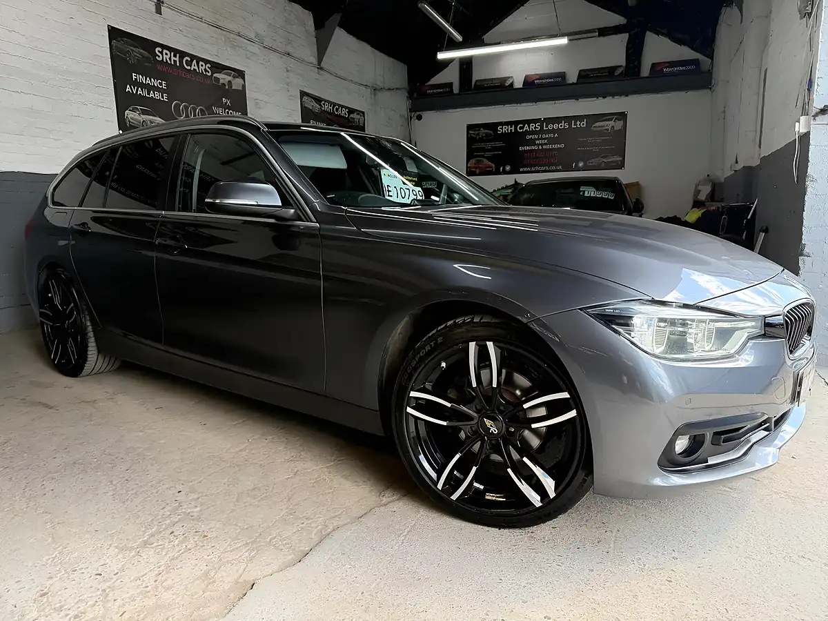 Used 2017 BMW 3 Series Se Touring Grey - Interior and Exterior details 7