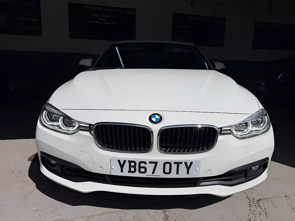 Used 2017 BMW 3 Series Se White - Interior and Exterior details 2