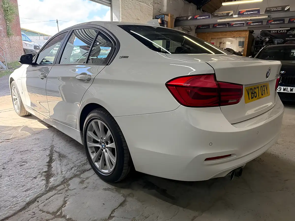 Used 2017 BMW 3 Series Se White - Interior and Exterior details 4
