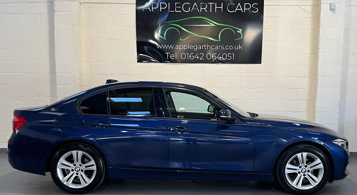 Used 2017 BMW 3 Series Sport Blue - Interior and Exterior details 2